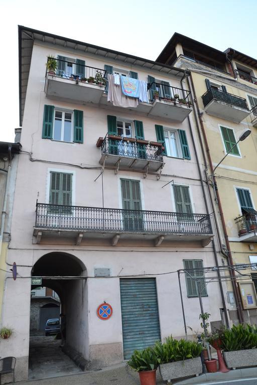 Al Ponte Vecchio Appartement Dolceacqua Buitenkant foto