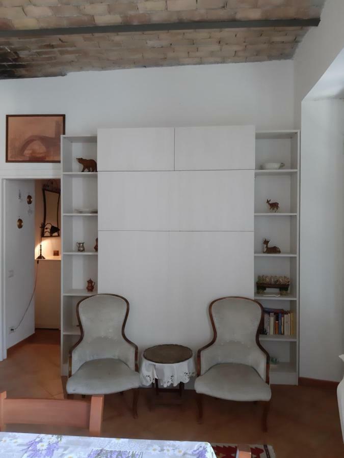 Al Ponte Vecchio Appartement Dolceacqua Buitenkant foto